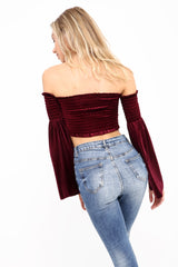Lange mouwen fluwelen shirred bardot crop top
