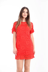 Haakkroek beklede mini -jurk