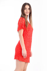 Haakkroek beklede mini -jurk