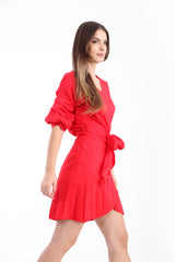 Wickeln Sie über Krawattenkleid ein