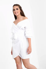 Wickeln Sie über Krawattenkleid ein