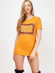 Perfekt unvollkommenes Leopardenmuster-T-Shirt