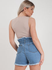 Draai de voorkant geribbelde bodysuit