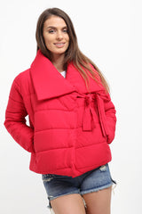 Envoltura de abrigo acolchado delantero