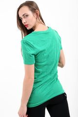 Camiseta impresa de lema de libertad