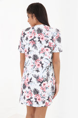 Blumendruck Halshalshalsschichtkleid