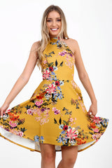 Botanisches Blumendruck -Skaterkleid