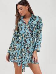 Schlangendrucken Krawatten -Taillenhemdkleid