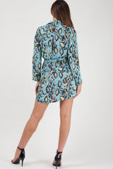 Schlangendrucken Krawatten -Taillenhemdkleid