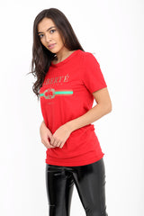 Camiseta impresa de lema de libertad