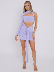 Slinky schneiden Sie Ruch -Kleid mit drapierten Details ab