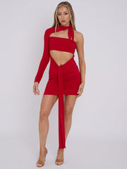 Slinky schneiden Sie Ruch -Kleid mit drapierten Details ab