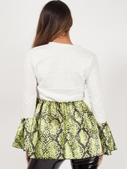 Top de dobladillo de volante con estampado de serpiente