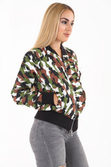 Lichtgewicht camouflage soft shell bomberjack