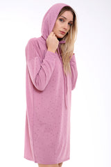 Condemo de cuello de gargantilla de gran tamaño angustiado