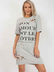 Mon Amour Vestido de camiseta con láser cortada