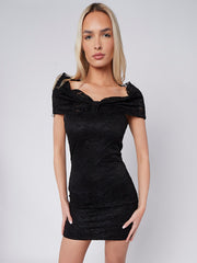 Spitzdetail Bugstil Bardot Kleid