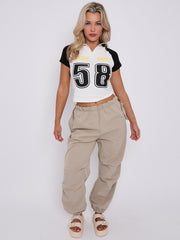 Sieht gut aus, Grafik halb Zip Crop Top