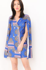 Vestido blazer de manga dividida con estampado azteco