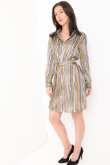 Vestido de camisa de satén múltiple a rayas