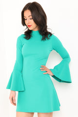 Pasvorm en flare jurk