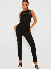 Gepolsterte Büstenhäkeln Jumpsuit