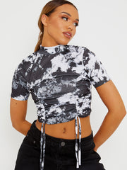 Tie-dye geribbelde ruches crop top