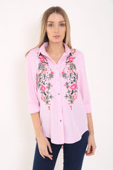 Camisa frontal de botón bordado floral a rayas