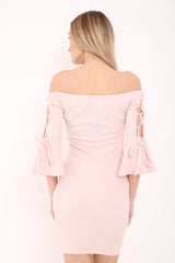 Schnürenglotzhülle Bardot -Kleid