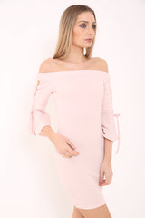 Schnürenglotzhülle Bardot -Kleid