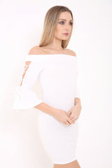 Schnürenglotzhülle Bardot -Kleid