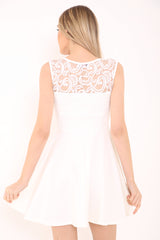 Spitzenmieder Falten -Rüschen Skaterkleid