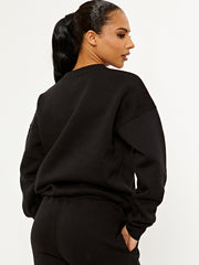 Ruhige gestickte Fleece-Co-ordte