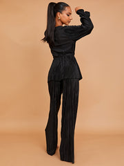 Geplooide wrap voor peplum top en broekcoördinaat