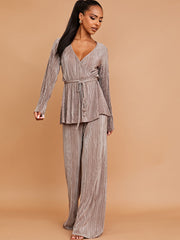 Geplooide wrap voor peplum top en broekcoördinaat