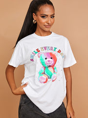 Lächeln Sie jeden Tag grafisch gedrucktes T-Shirt