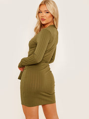 Mock -knopdetail geribbelde riemjurk