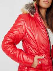 Gevoerde faux bont capuchoned jas